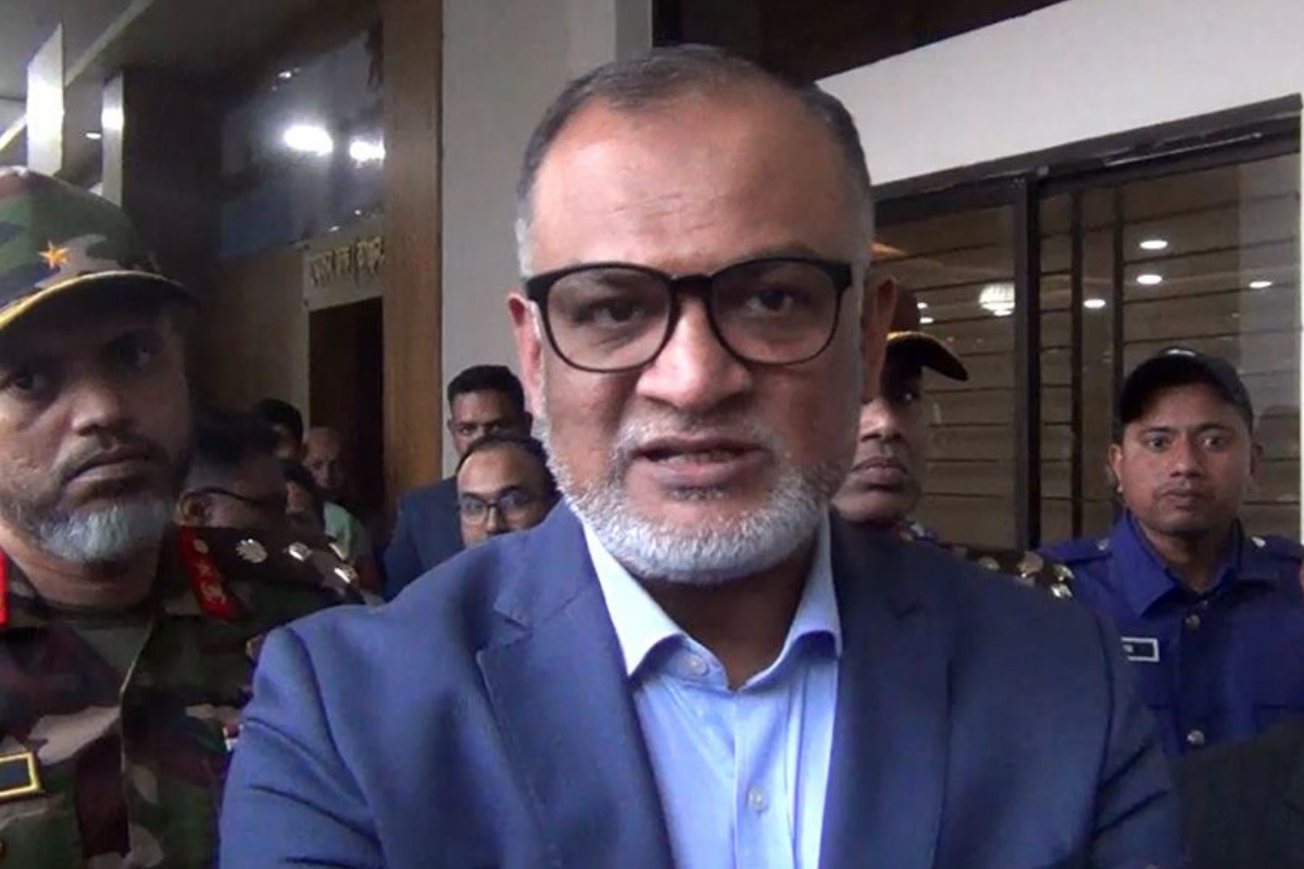 দাম স্থিতিশীল রাখতে চাল আমদানি করছে সরকার: বাণিজ্য উপদেষ্টা