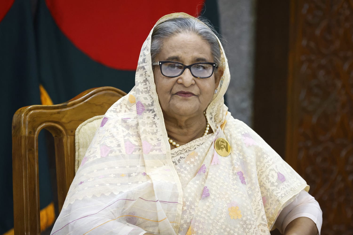 পূবালী ব্যাংকে শেখ হাসিনার লকার জব্দ করেছে সিআইসি