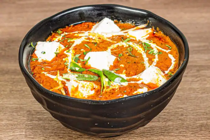 ঘরেই তৈরি করুন রেস্টুরেন্ট-স্টাইল বাটার পনির