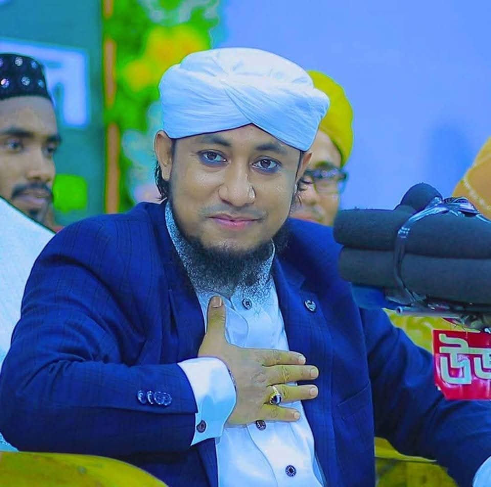 আলোচিত ইসলামি বক্তা গিয়াসউদ্দিন তাহেরিসহ ১৬ জনের বিরুদ্ধে মামলা