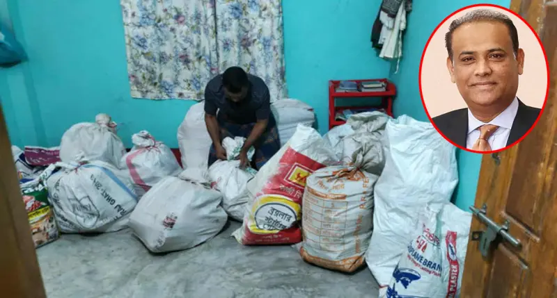সাবেক ভূমিমন্ত্রী সাইফুজ্জামানের চালকের বাড়িতে দুদকের অভিযান, ২৩ বস্তা নথি জব্দ