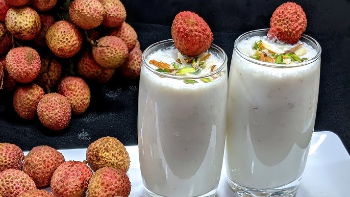 গরমে ঠান্ডা মিষ্টি: লিচুর পায়েস আর ড্রাগন ফলের পুডিং