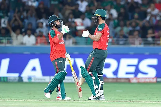 সুপার ফোরে দাপুটে শুরু, শ্রীলঙ্কাকে হারাল বাংলাদেশ
