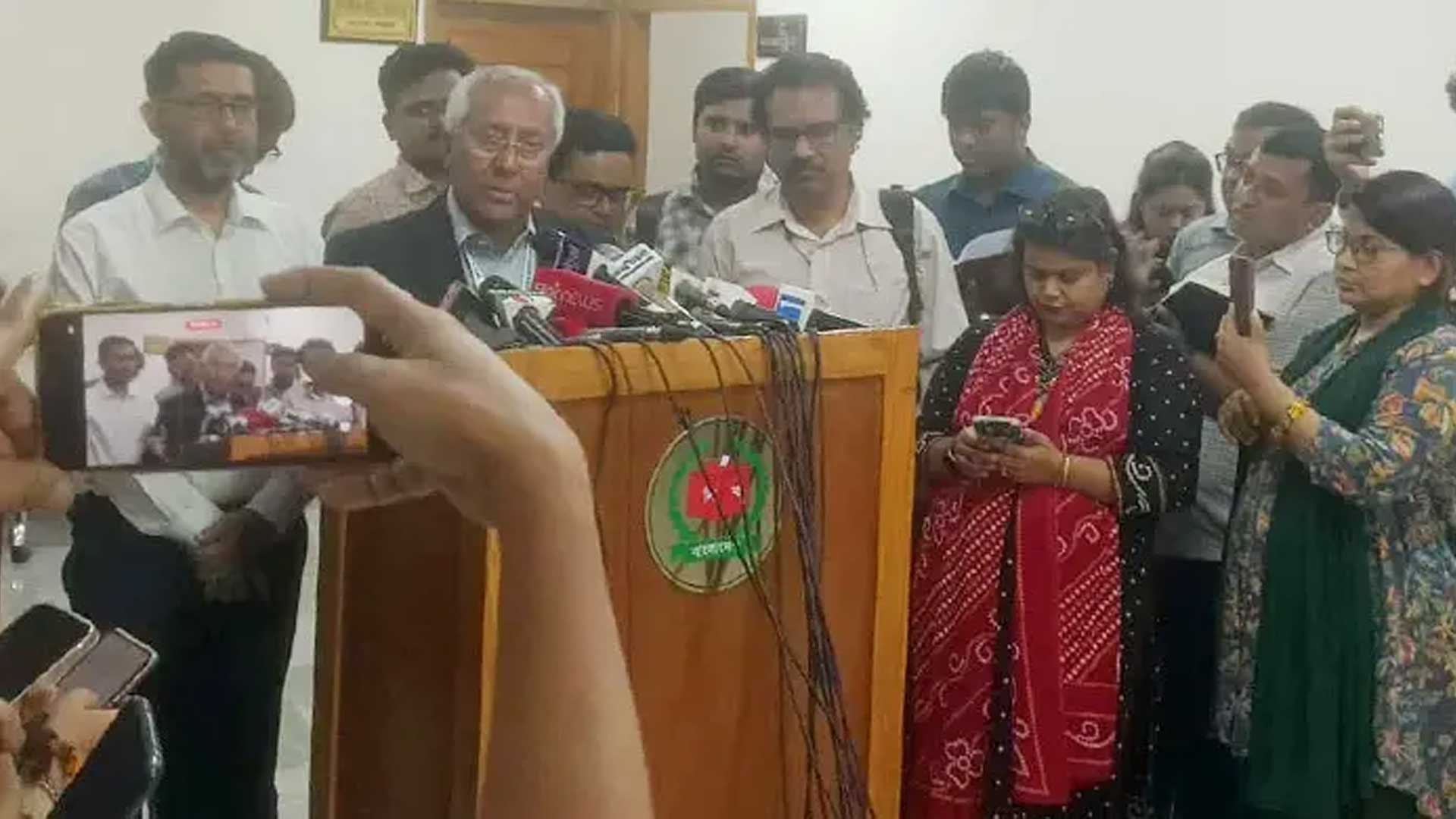 এনসিপি শাপলার বিকল্প প্রতীক না নিলে, নিজ উদ্যোগে প্রতীক দেবে ইসি