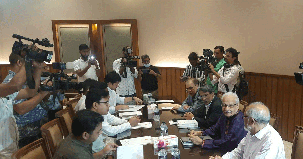 জাতীয় ঐকমত্য কমিশনের সঙ্গে বৈঠকে এনসিপির প্রতিনিধি দল জাতীয় ঐকমত্য কমিশনের সঙ্গে বৈঠকে এনসিপির প্রতিনিধি দল