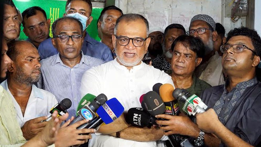 শাহজালাল বিমানবন্দরের আগুনে বিপর্যস্ত ফ্লাইট চলাচল, রাতে চালুর আশা