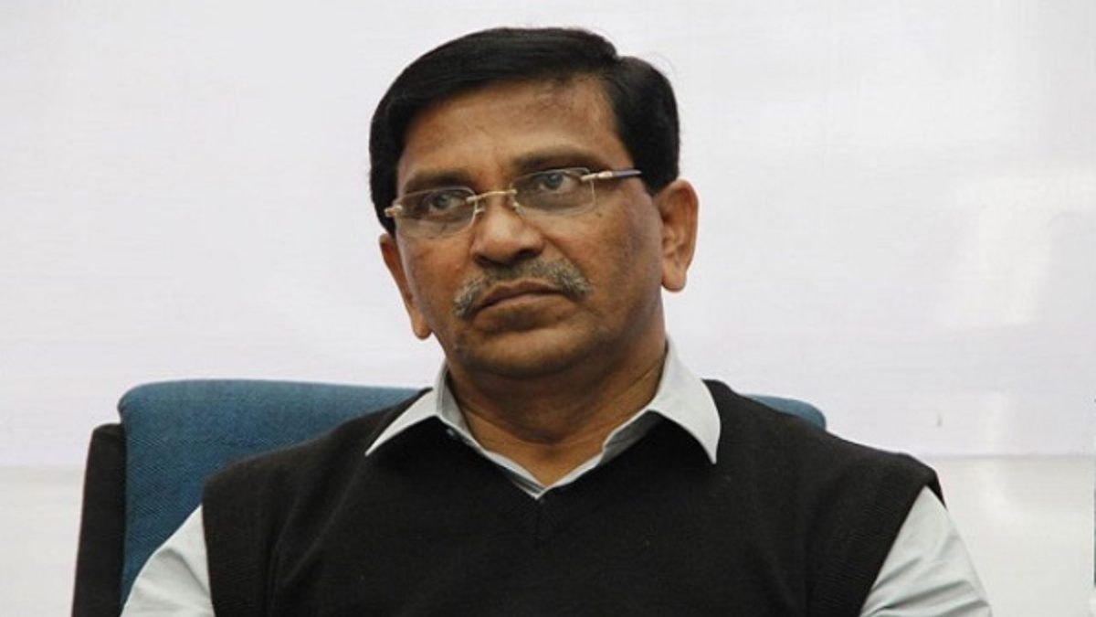 হানিফসহ চারজনের বিরুদ্ধে মানবতাবিরোধী অপরাধের অভিযোগ দাখিল
