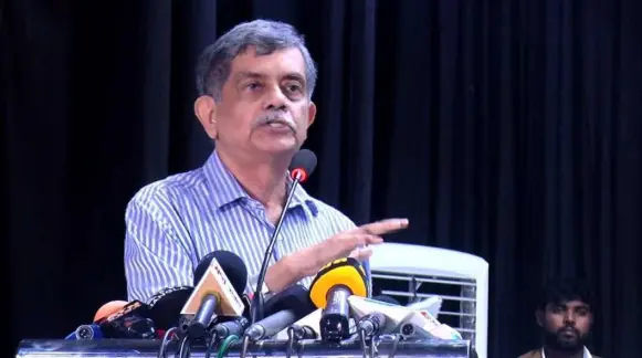 শিক্ষকদের দাবি নিয়ে সরকার কাজ করছে: শিক্ষা উপদেষ্টা