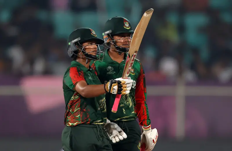 সোবহানার লড়াকু ফিফটিতে অস্ট্রেলিয়ার সামনে ১৯৯ রানের লক্ষ্য