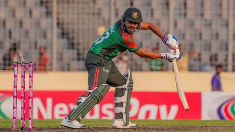 ৫০ ওভার খেলতে পারেনি বাংলাদেশ