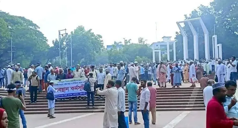 এমপিওভুক্ত শিক্ষকদের পঞ্চম দিনের অবস্থান কর্মসূচী অব্যাহত